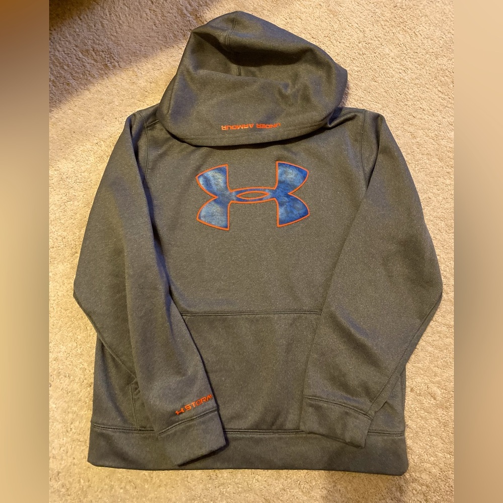 Under Armour hoodie